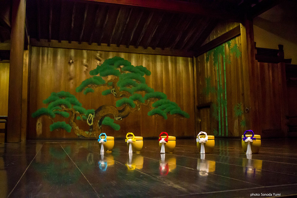 焼酎の醗酵音響による現代神楽「甕の音なひ」住吉神社能楽殿ヴァージョン img_1017c.jpg?crc=4170956972